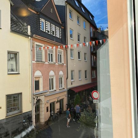 Ferienwohnung Zentral An Der Moselpromenade Zell an der Mosel Exterior photo