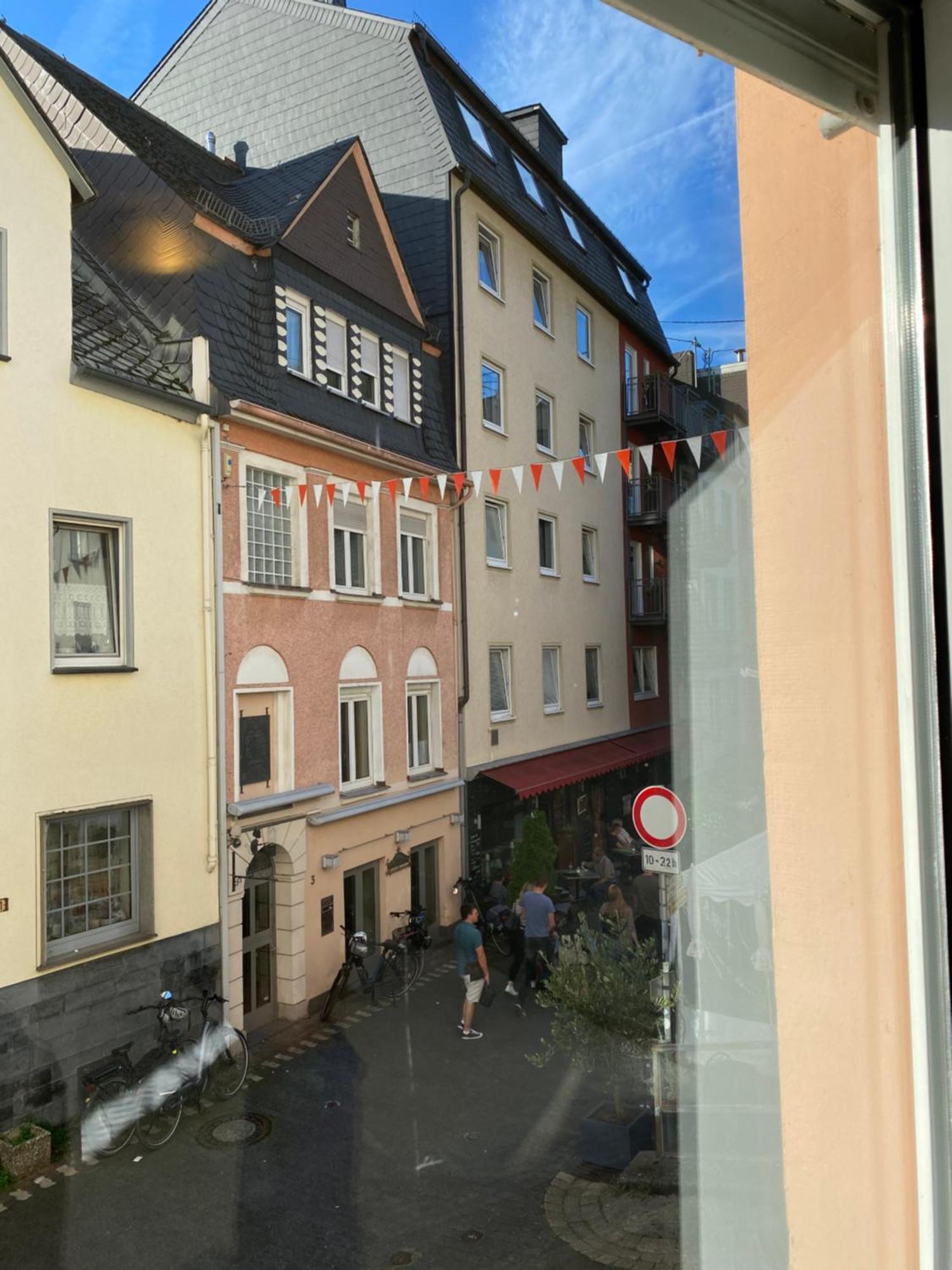 Ferienwohnung Zentral An Der Moselpromenade Zell an der Mosel Exterior photo
